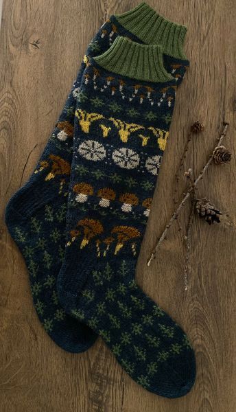Woolen socks with mushroom pattern